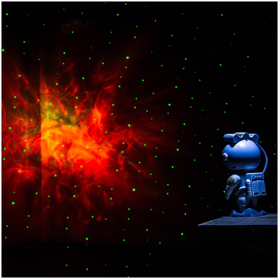 PROIECTOR LASER STELE GALAXIE MODEL ASTRONAUT